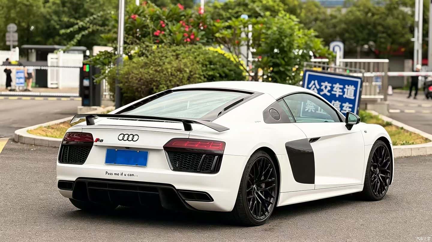 Audi R8, 2018 6