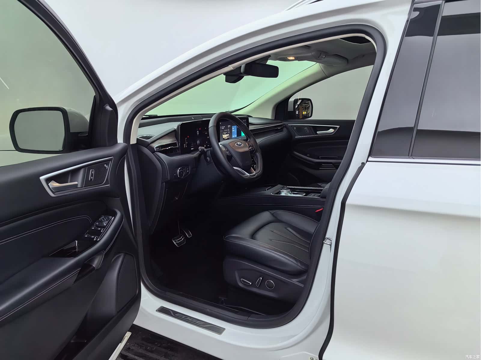 Ford Edge, 2021 14