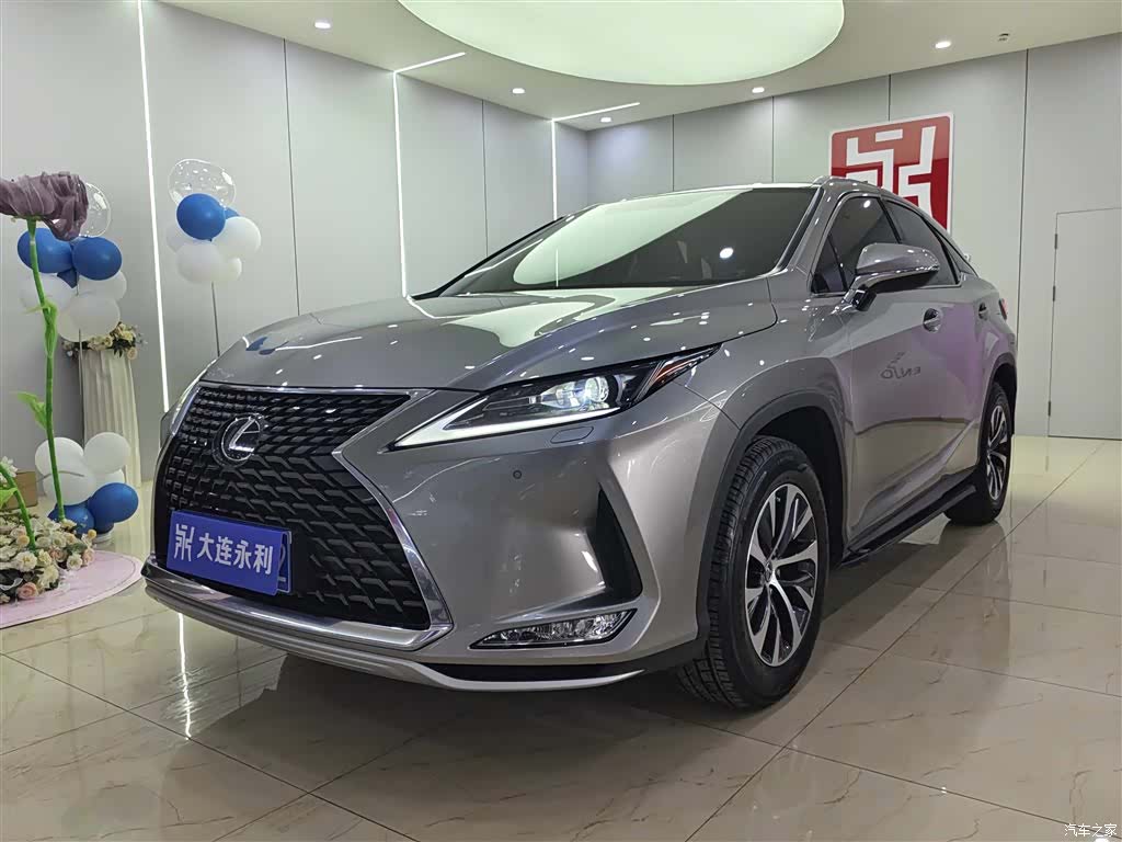 Lexus RX, 2022 1