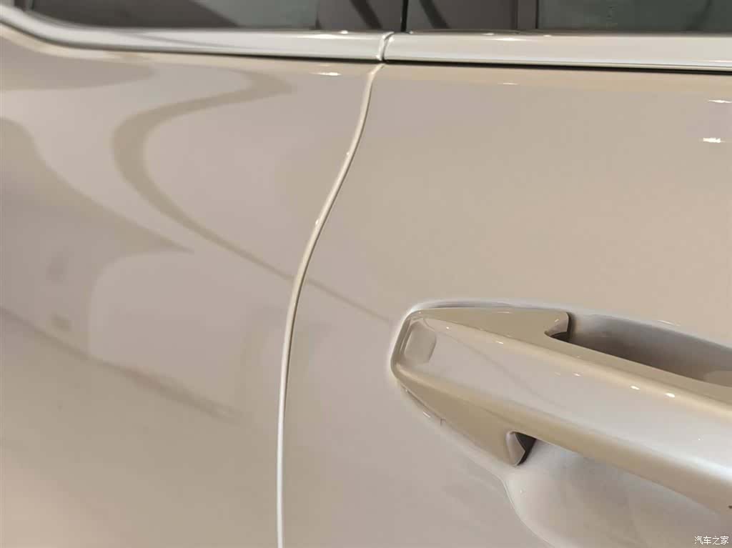 Volvo S60, 2024 24