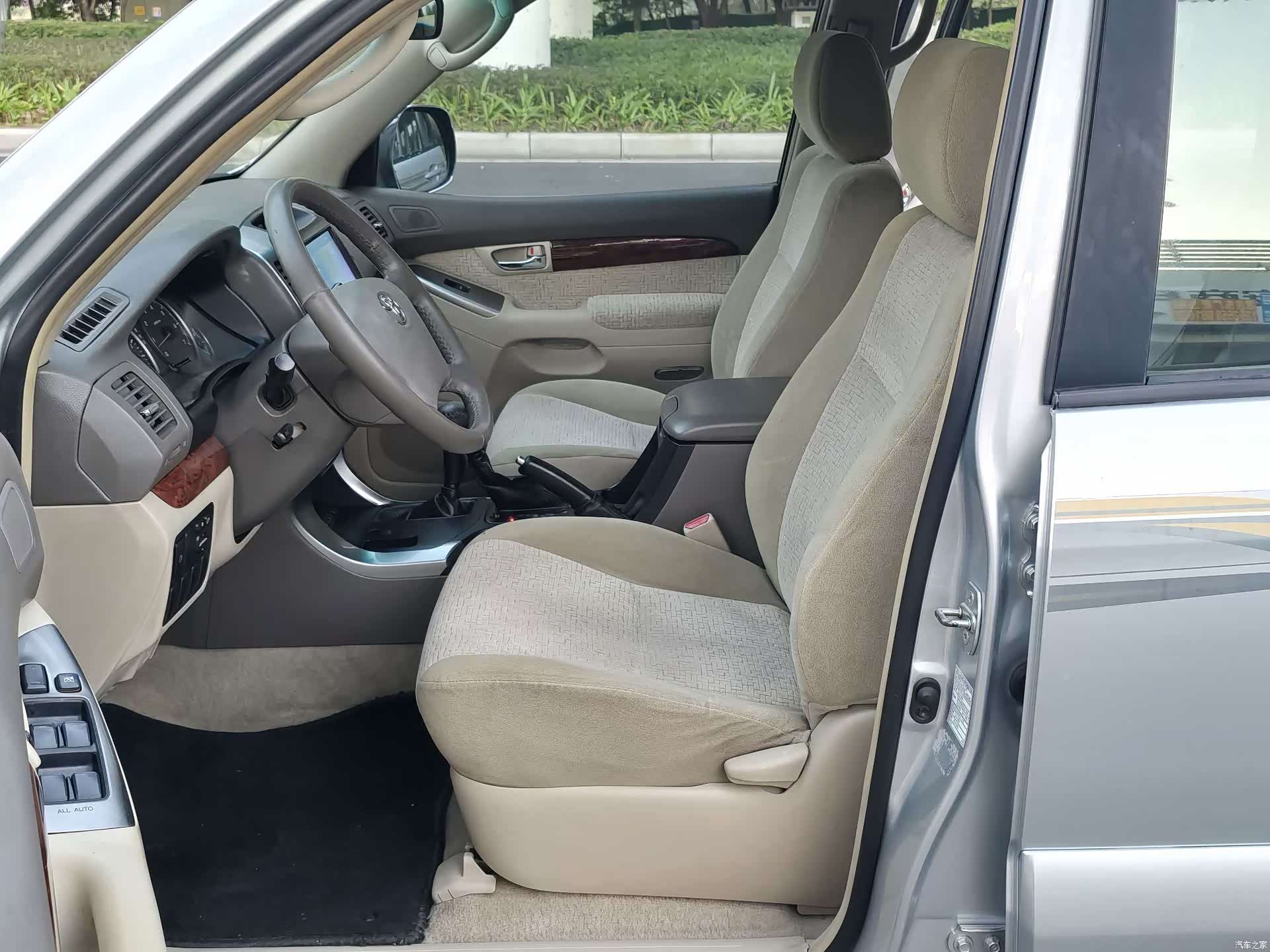 Toyota Prado, 2005 12