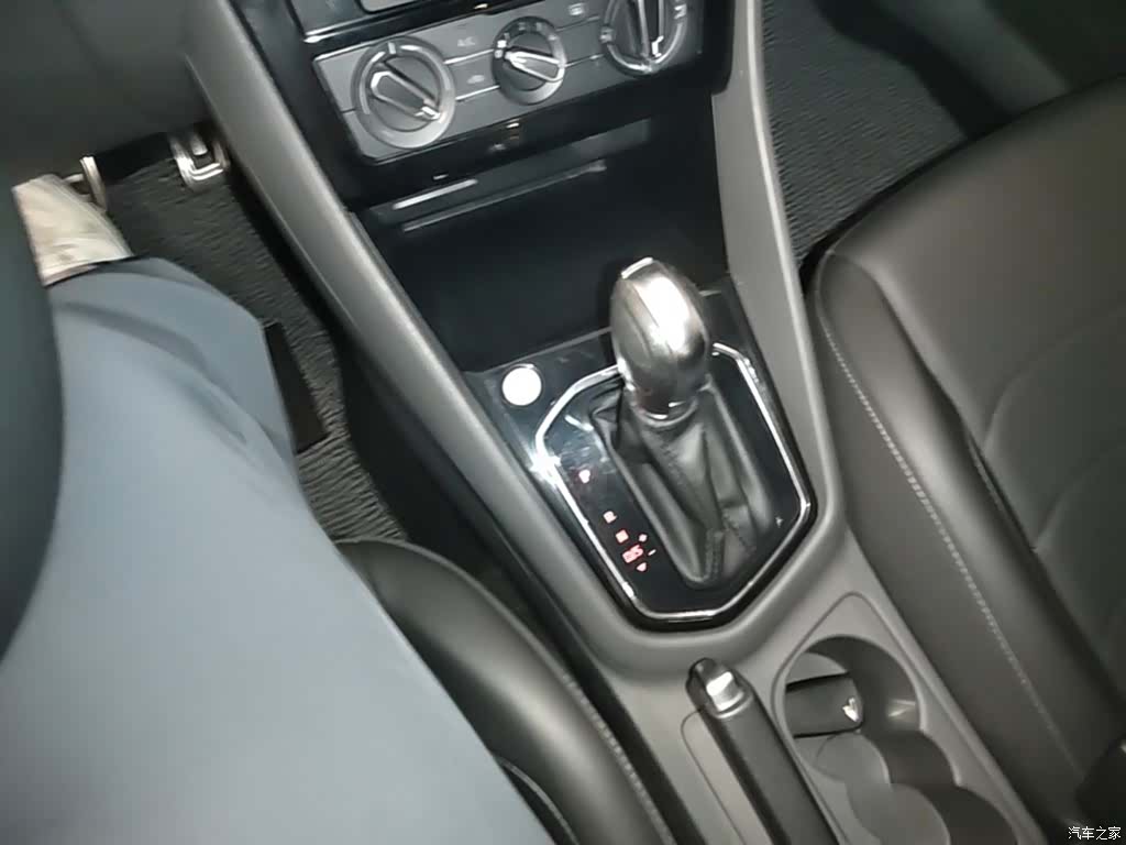 Volkswagen VS5, 2021 14