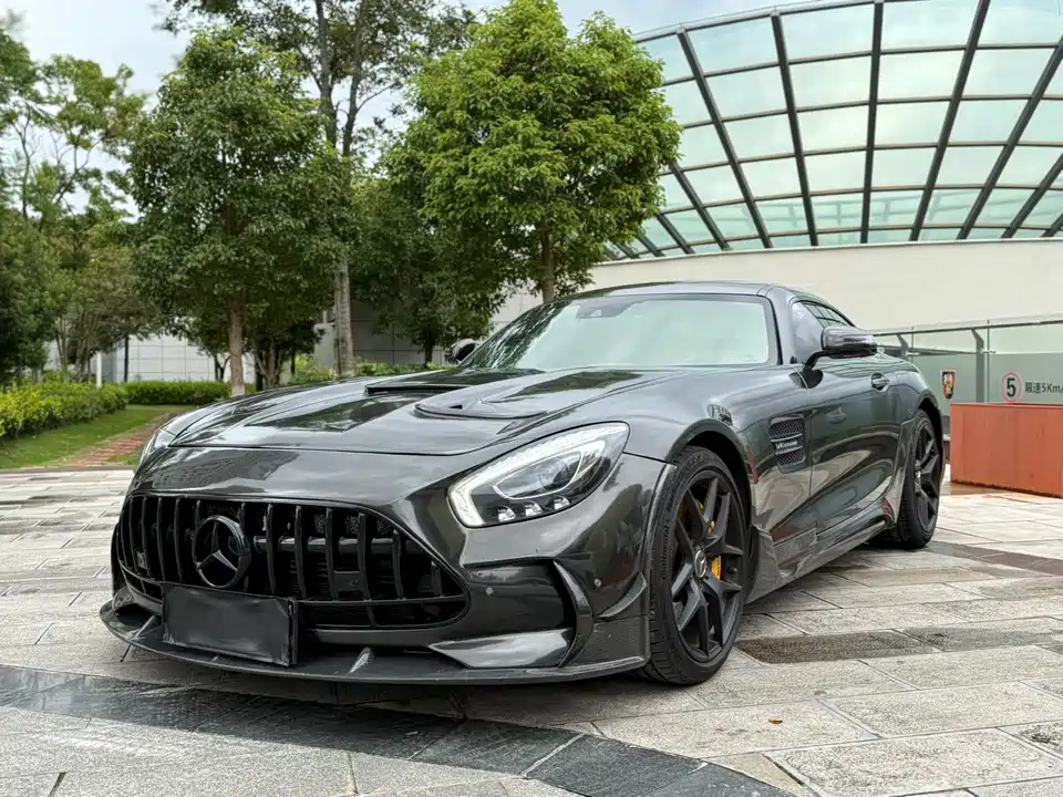 Mercedes-Benz AMG GT