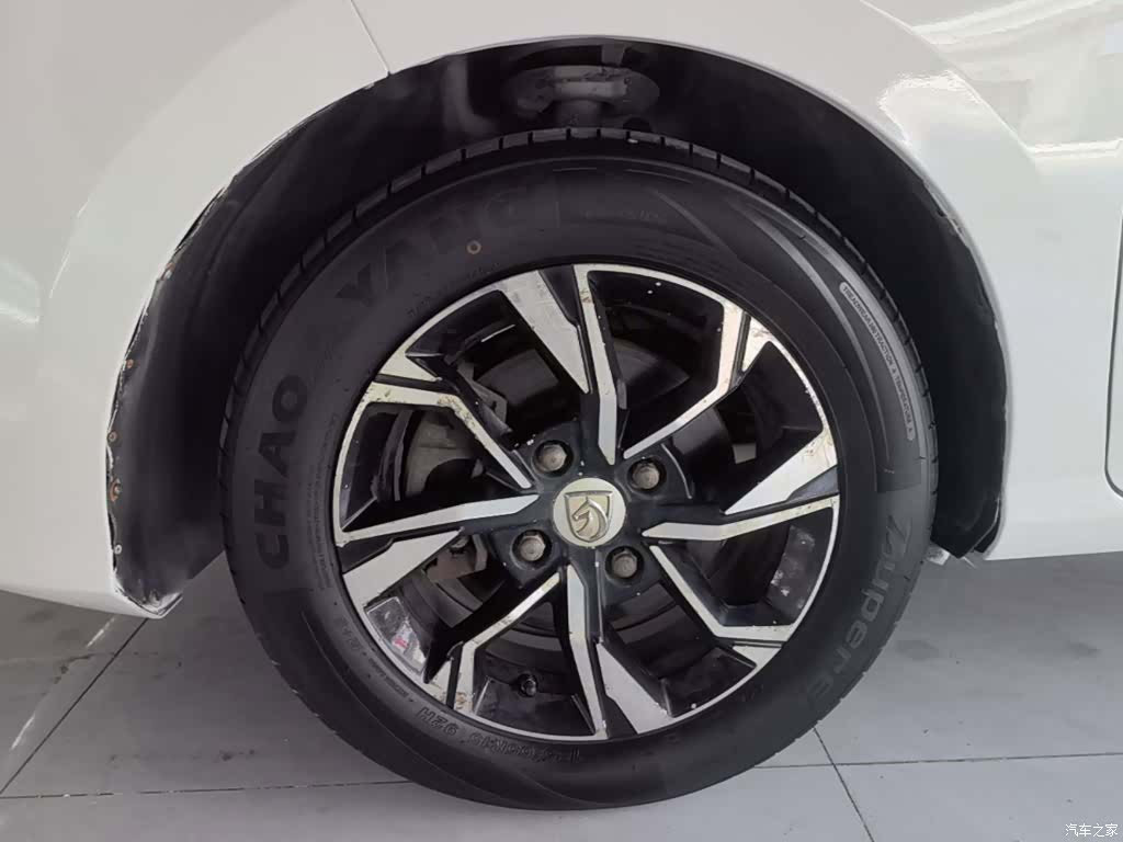 Wuling 360, 2018 23