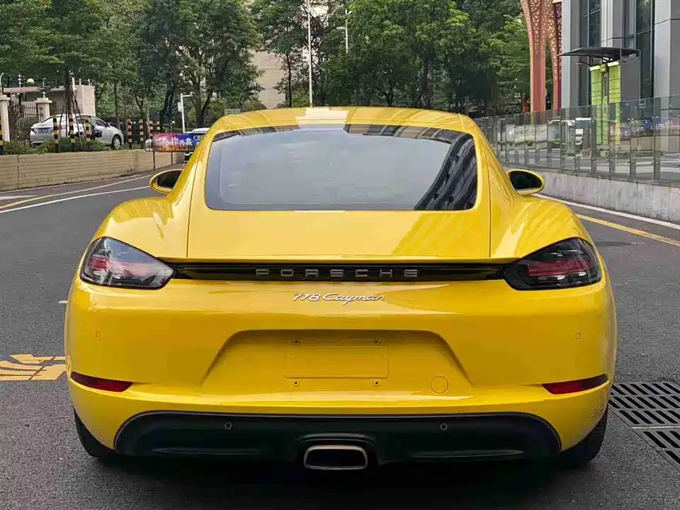 Porsche 718