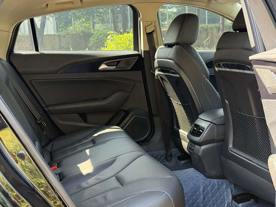 Hongqi H5 Hongqi H5