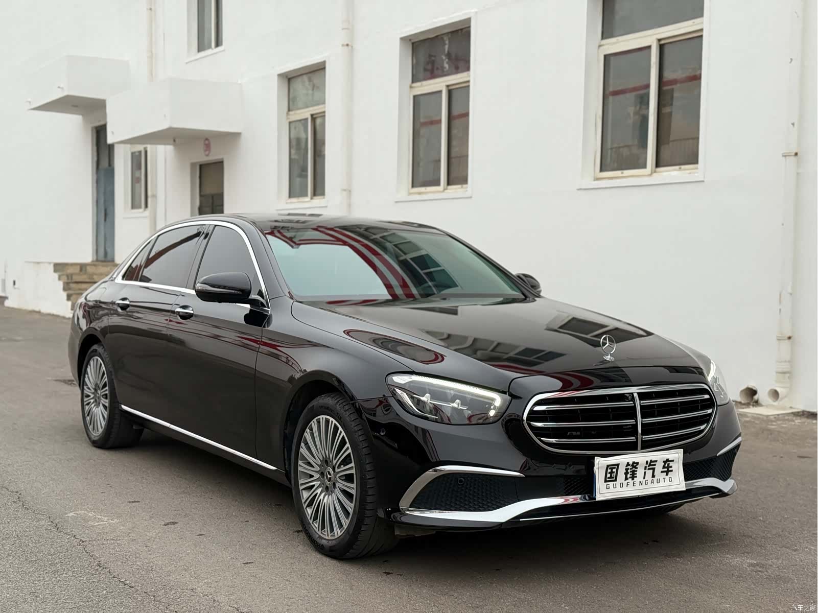 Mercedes-Benz E-Class, 2022 все фото