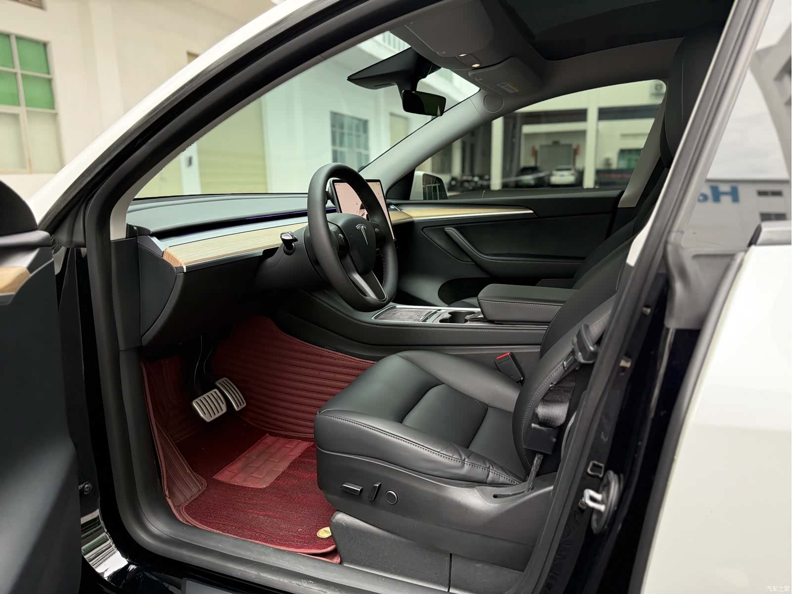 Tesla Model Y, 2022 7