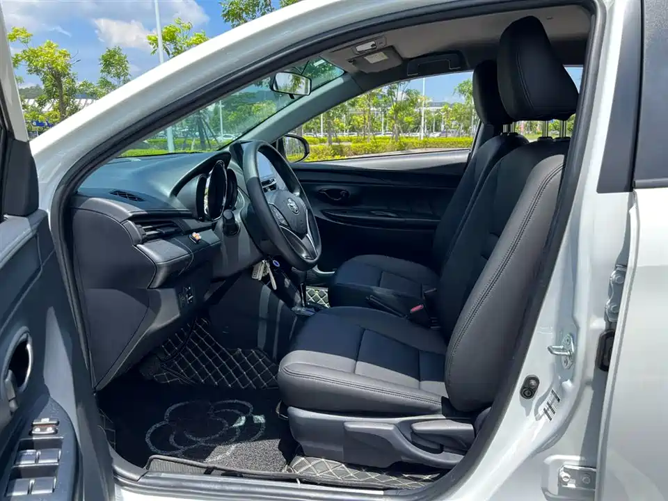 Toyota YARiS L Zhixuan