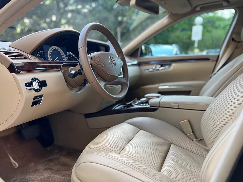 Mercedes-Benz S-class