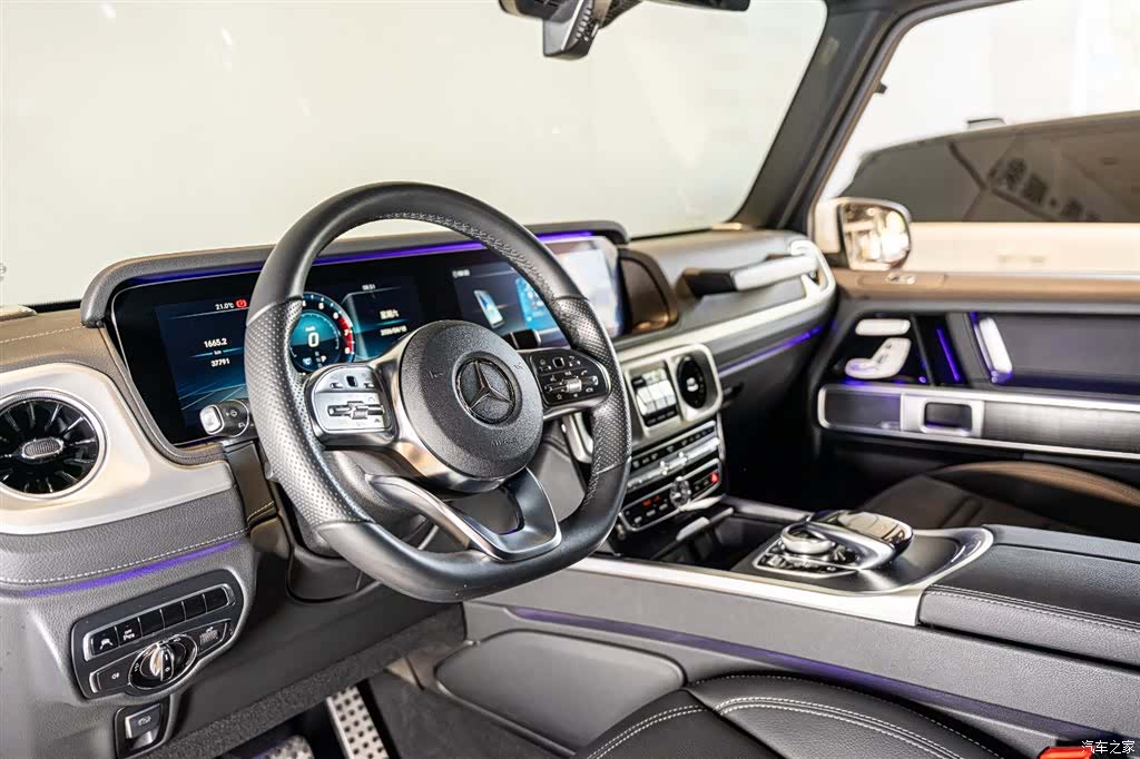 Mercedes-Benz G-Class, 2024 6