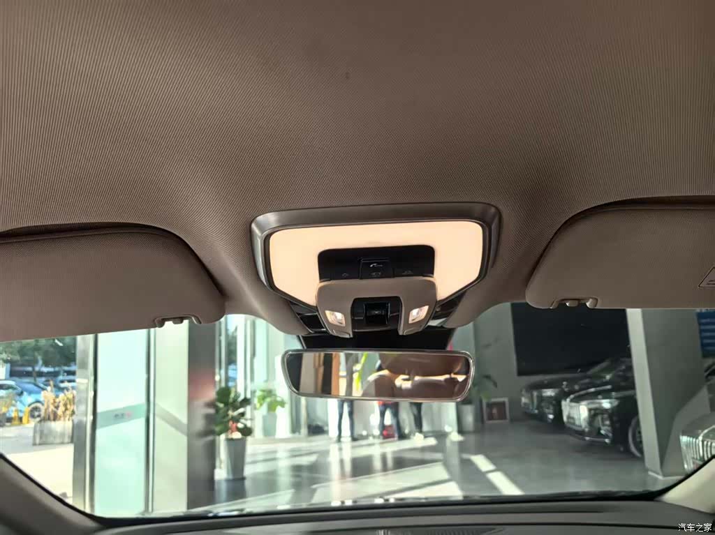 Hongqi HQ9, 2024 13