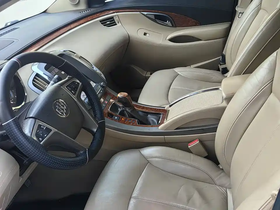 Buick Lacrosse