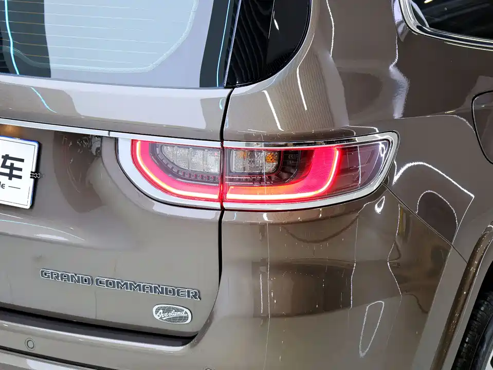 Jeep Grand Commander