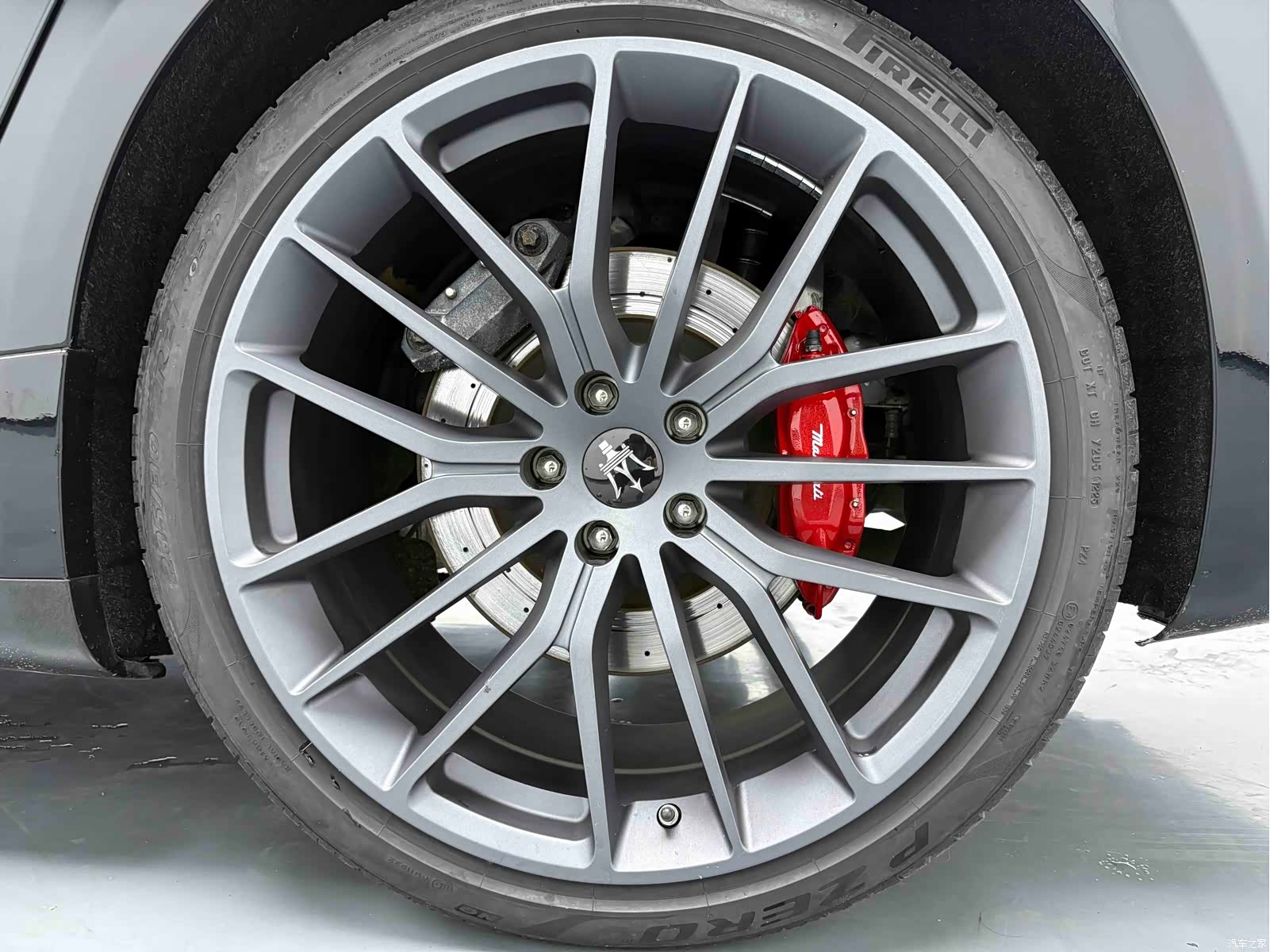 Maserati Q4, 2019 13