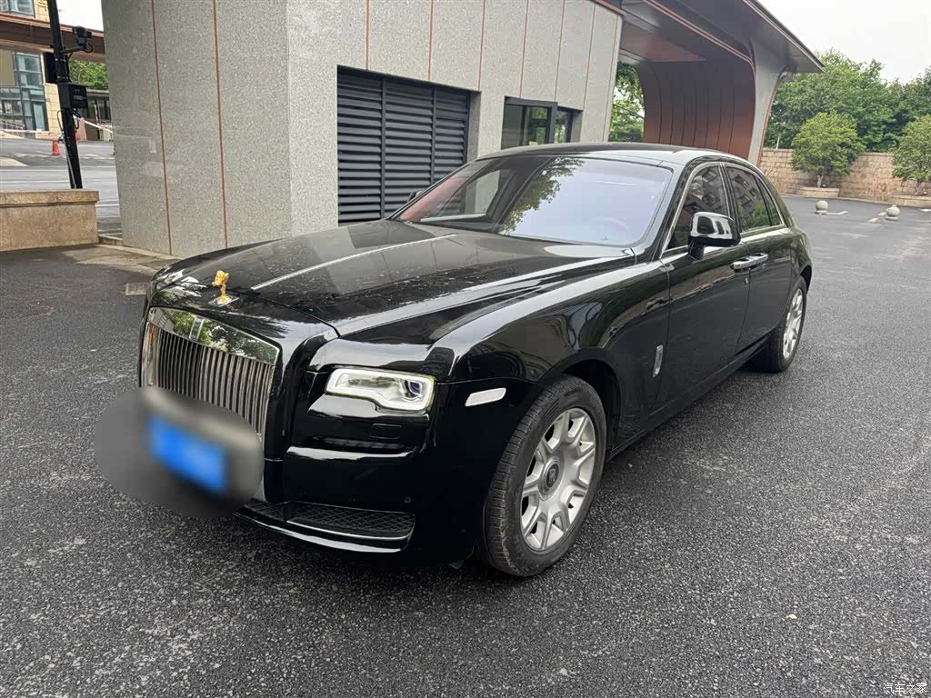 Rolls-Royce Ghost, 2012 1