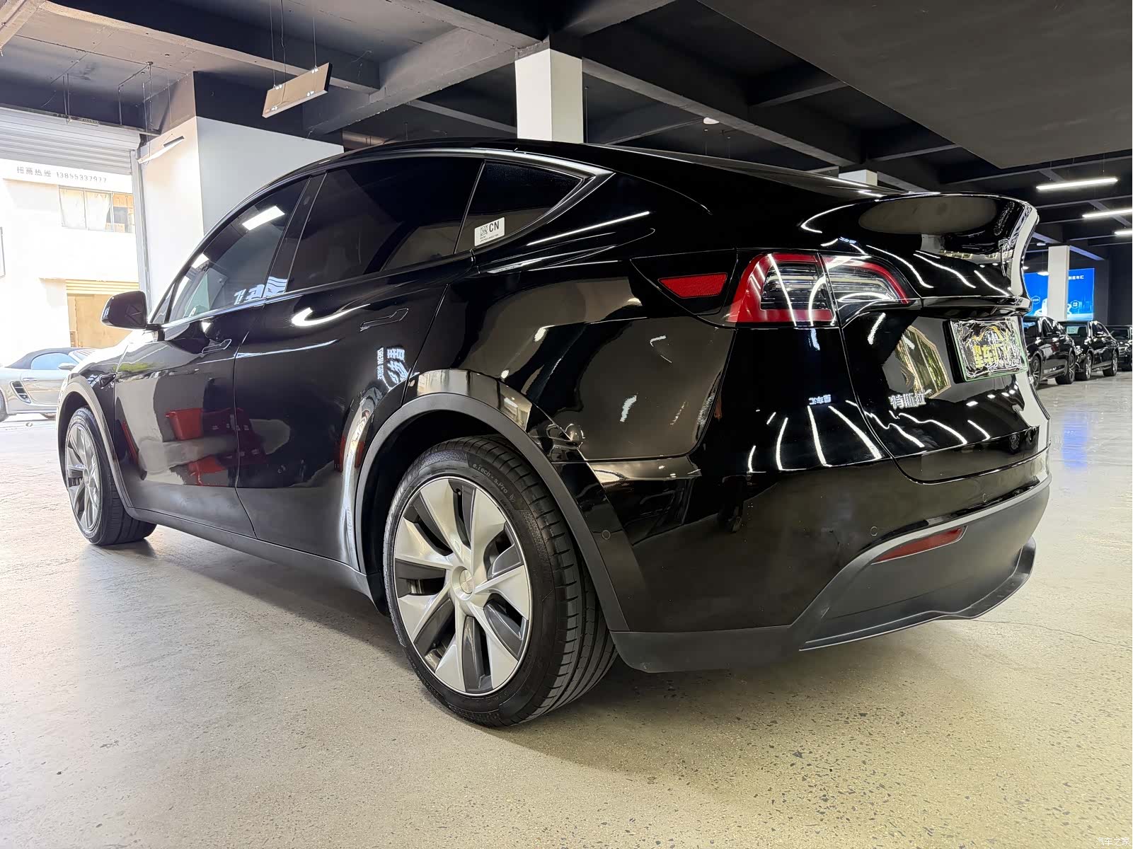 Tesla Model Y, 2021 11
