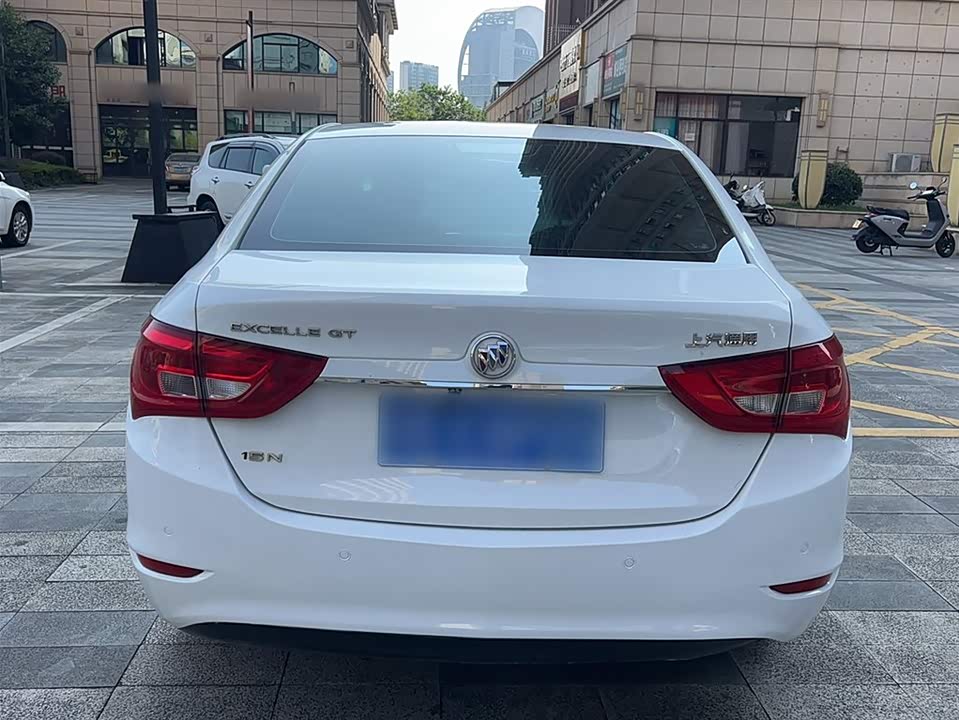 Buick Yinglang