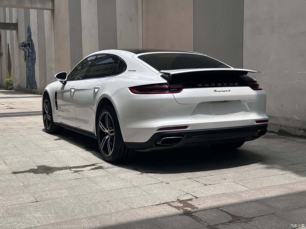 Porsche Panamera, 2018 6