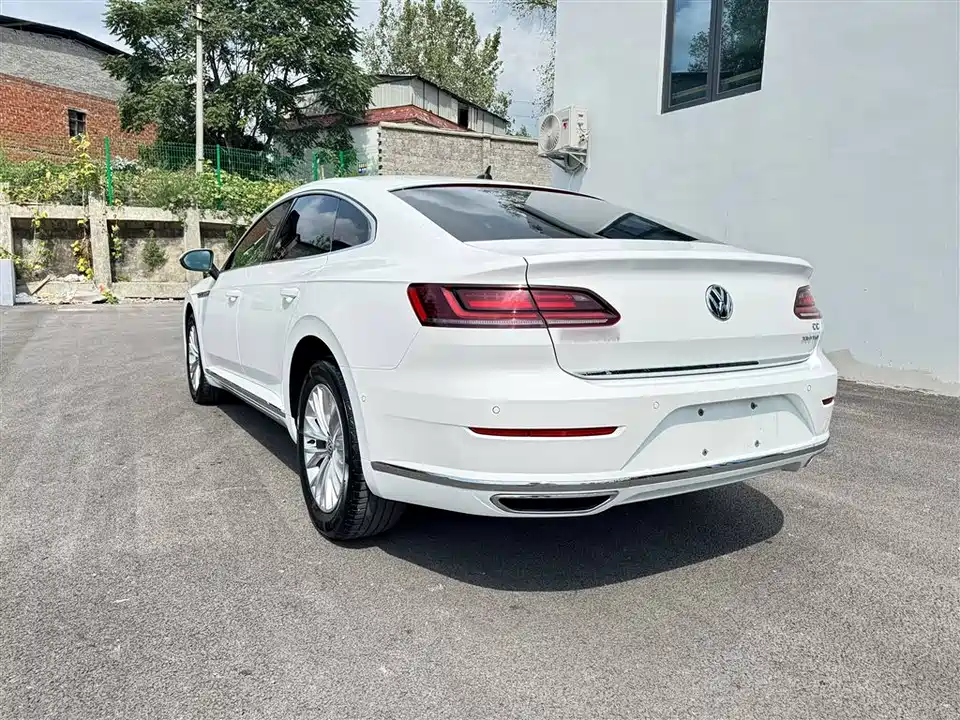 Volkswagen CC