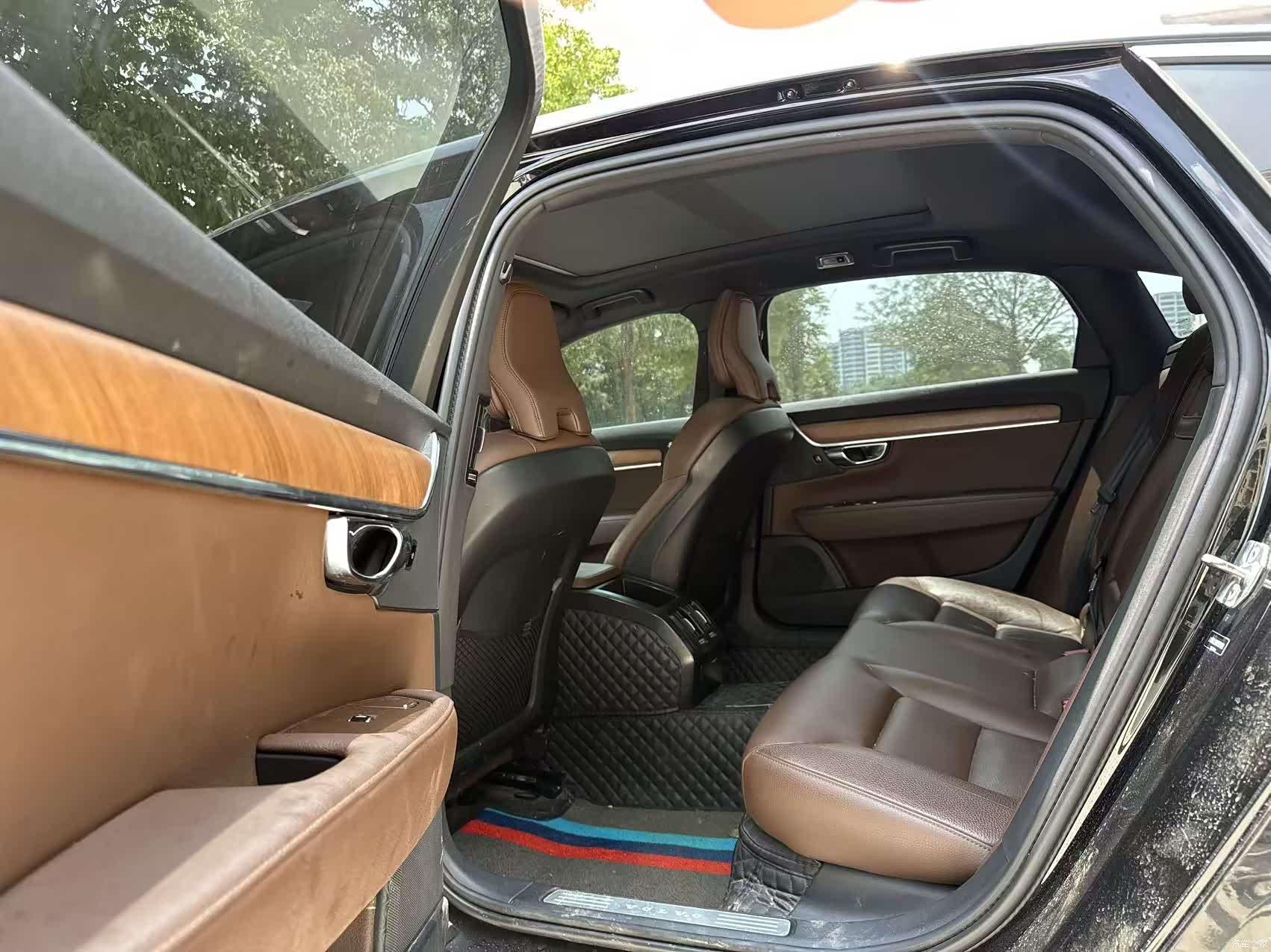 Volvo S90, 2021 3