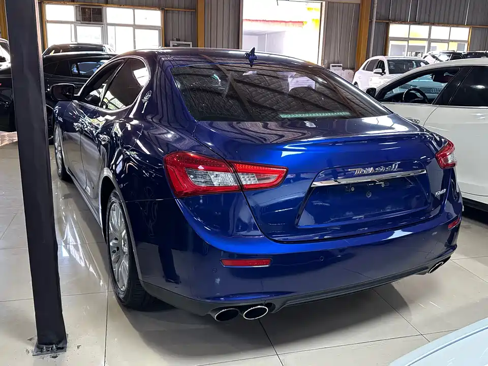 Maserati Ghibli