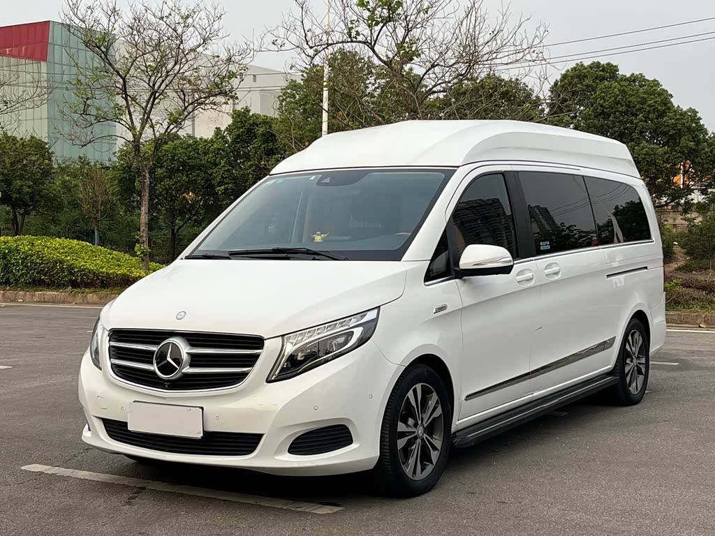 Mercedes-Benz V-Class