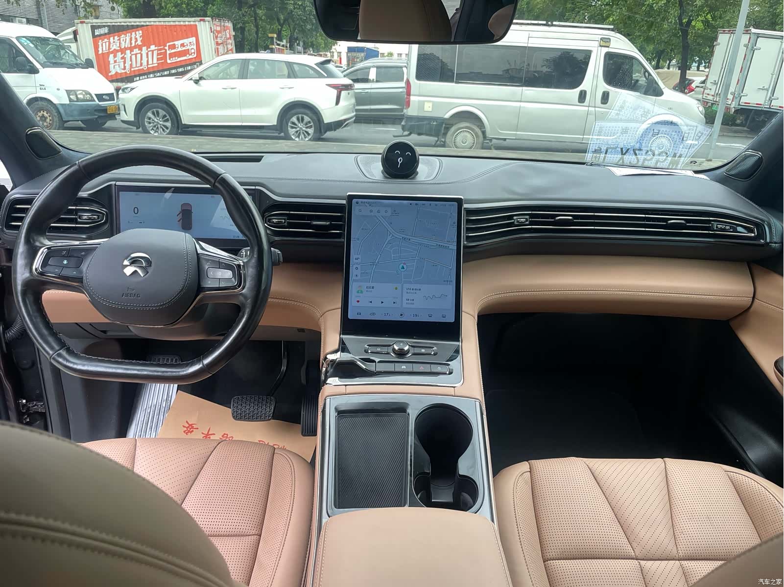 NIO ES8, 2021 7