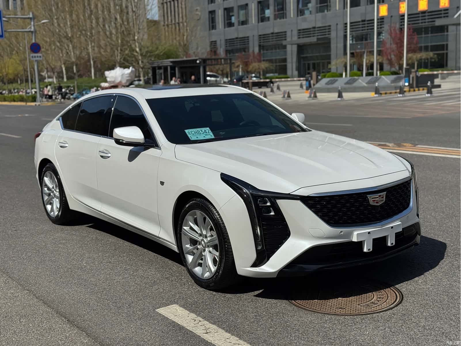 Cadillac CT5, 2025 26