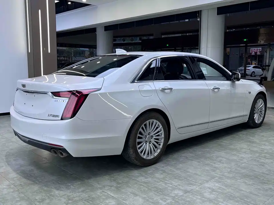 Cadillac CT6
