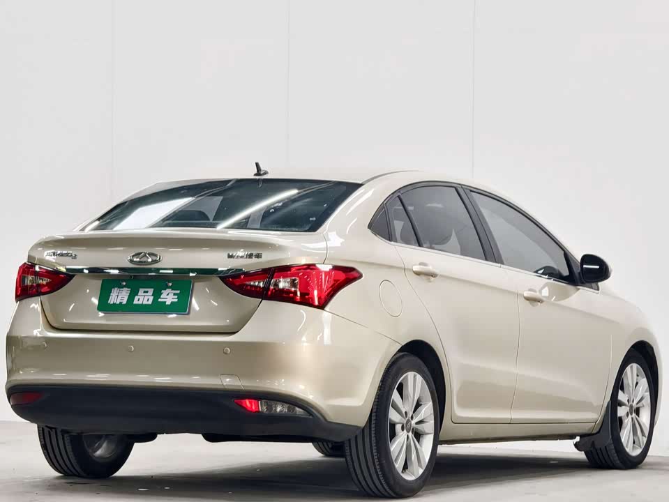 Chery Arrizo 5