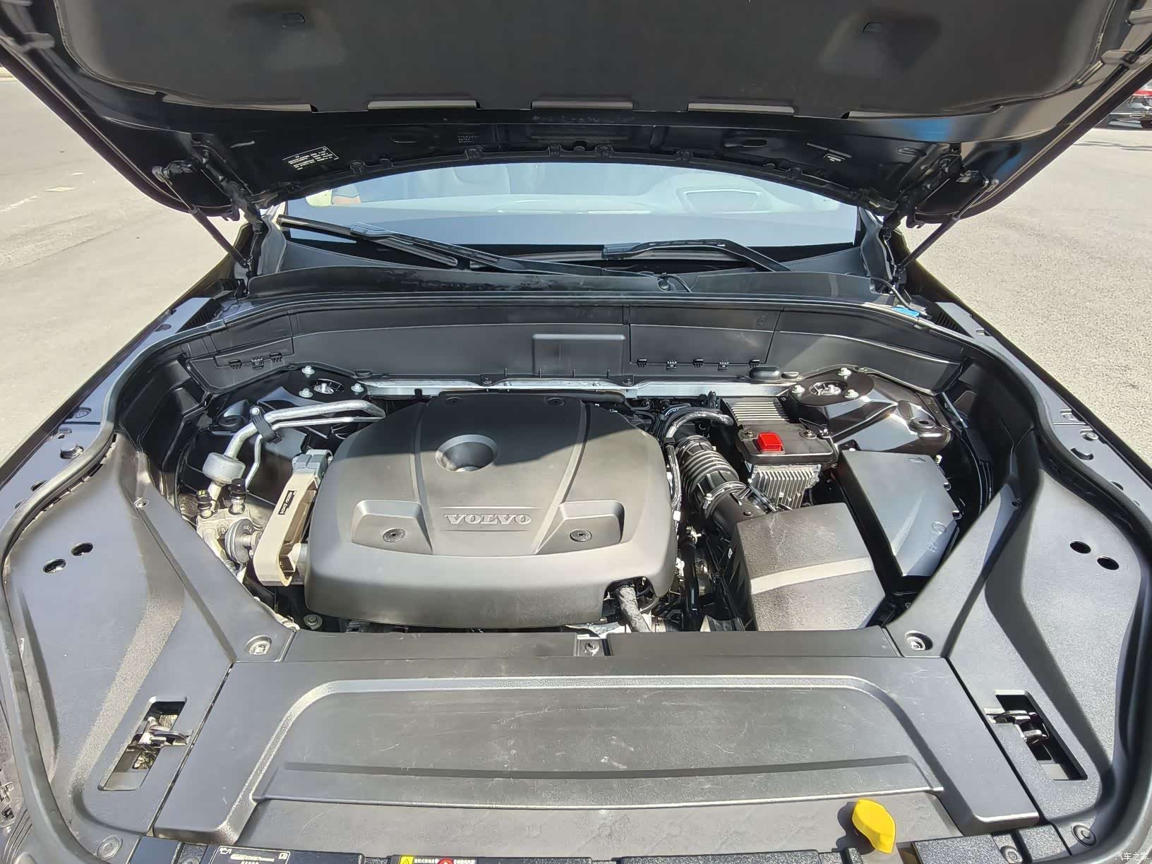 Volvo XC90, 2019 17