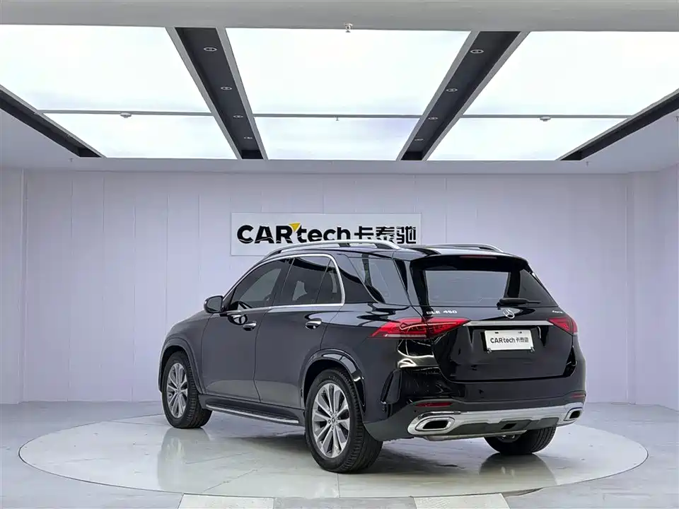 Mercedes-Benz GLE Mercedes-Benz GLE