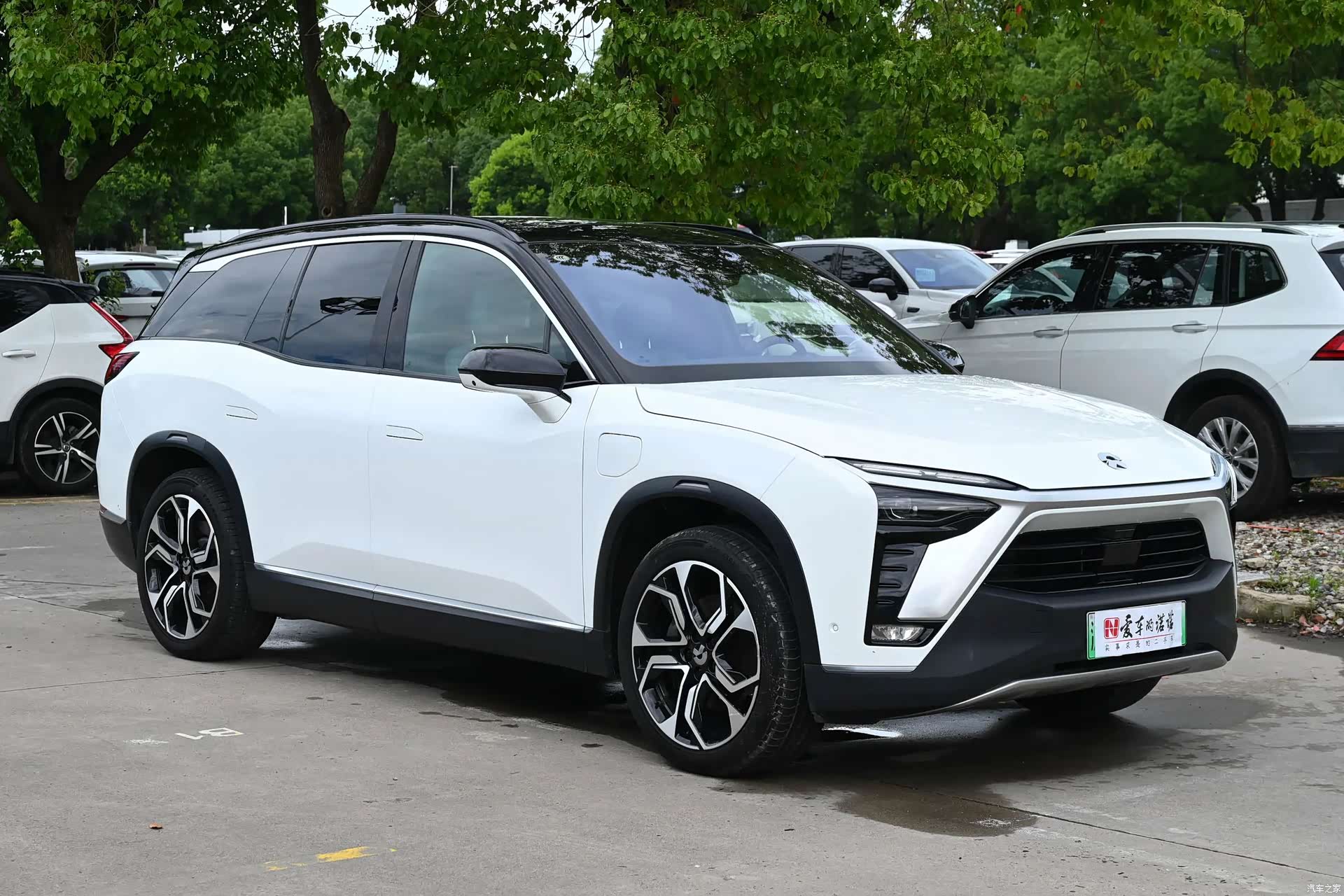NIO ES8, 2021 6