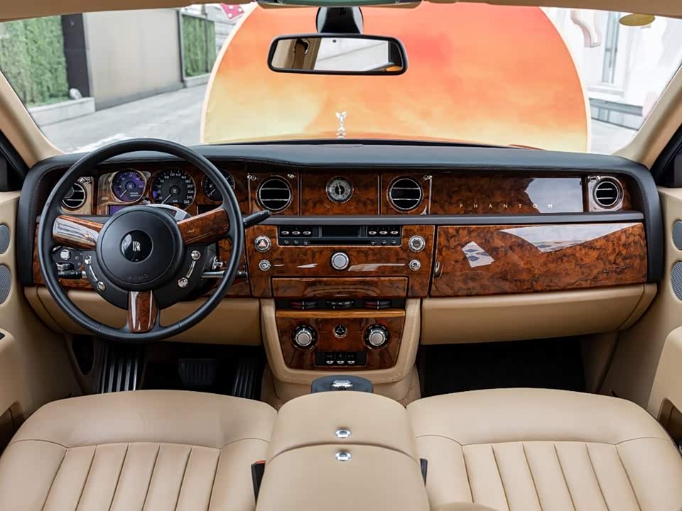 Rolls-Royce Phantom