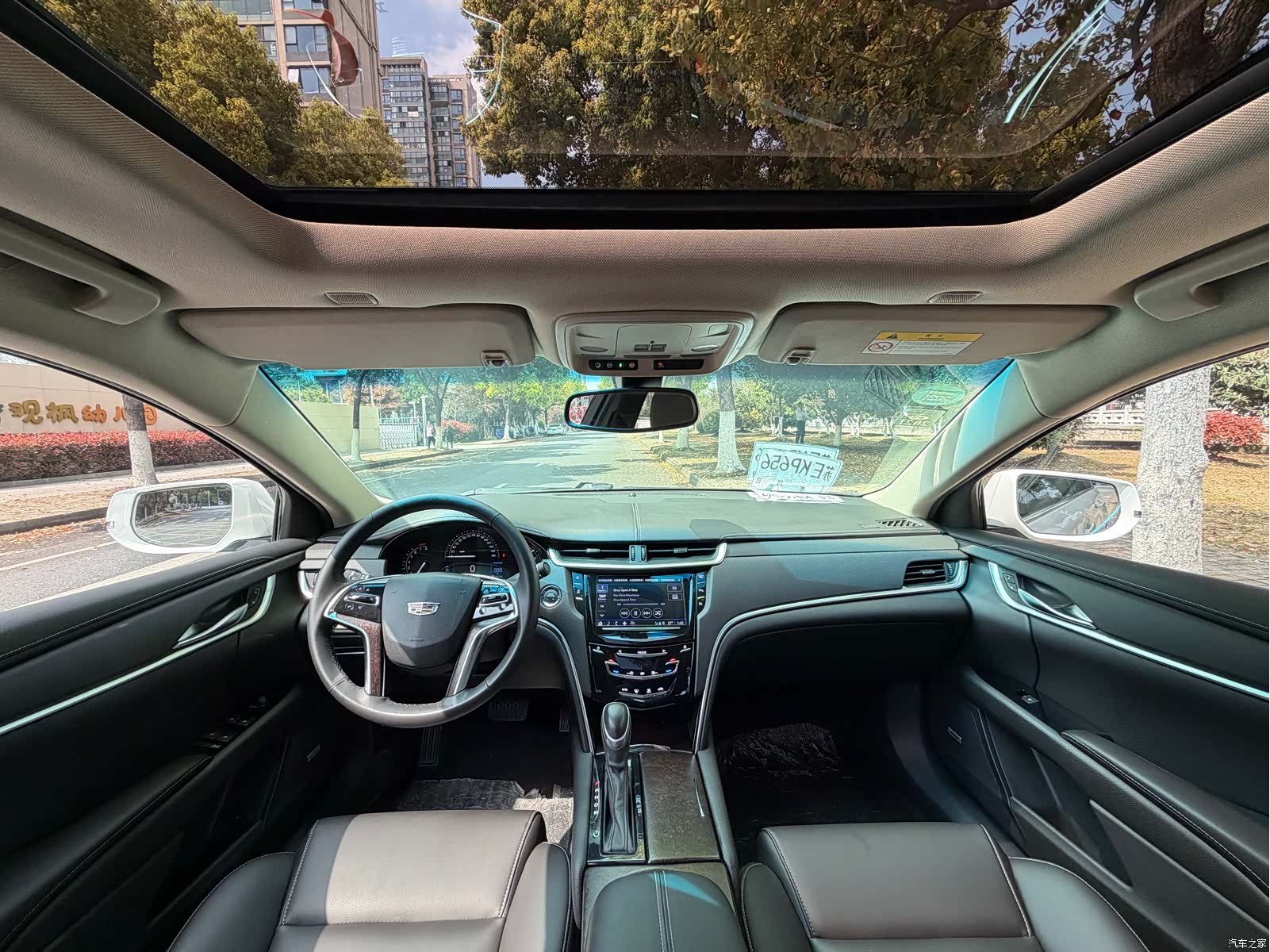 Cadillac XTS, 2019 14