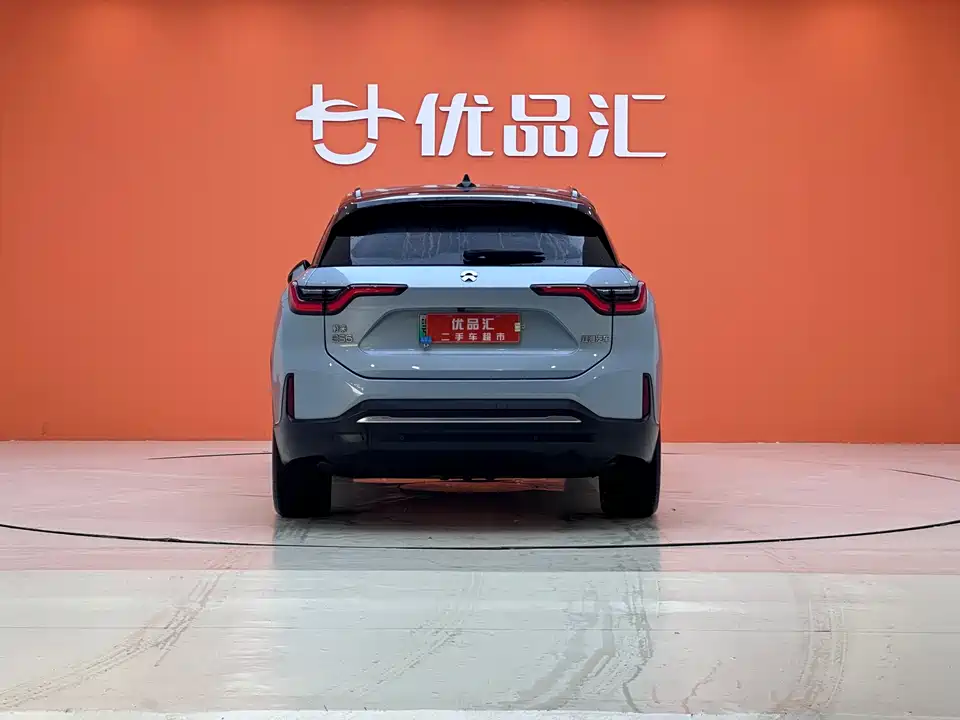 NIO ES6