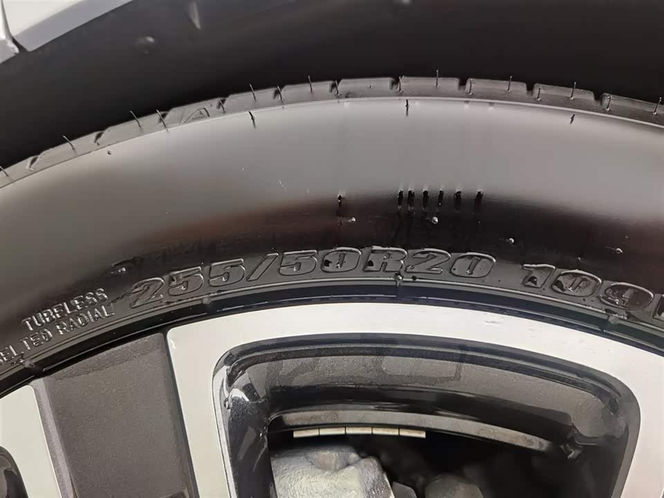 AITO Ask the world M7