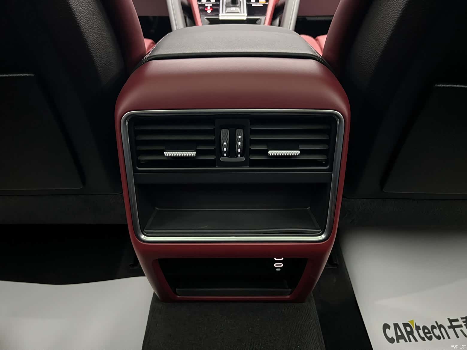 Porsche Cayenne, 2022 12