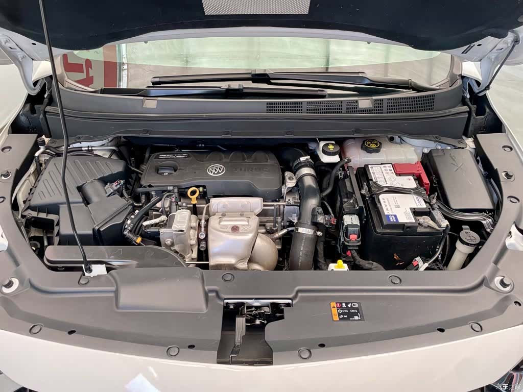 Buick GL6, 2022 20