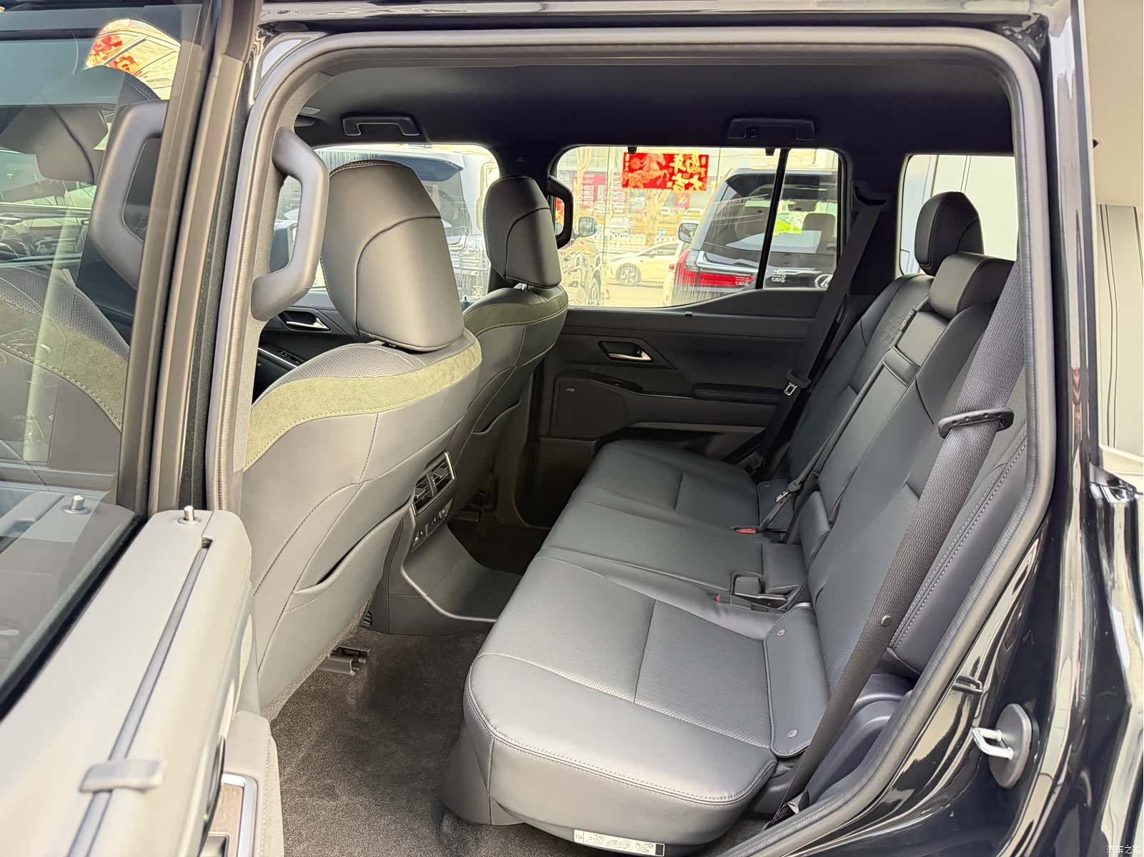 Lexus GX, 2025 все фото