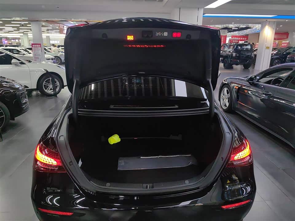 Mercedes-Benz E-class Mercedes-Benz E-class