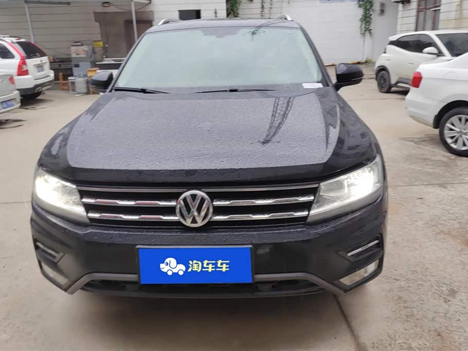 Volkswagen Tiguan L