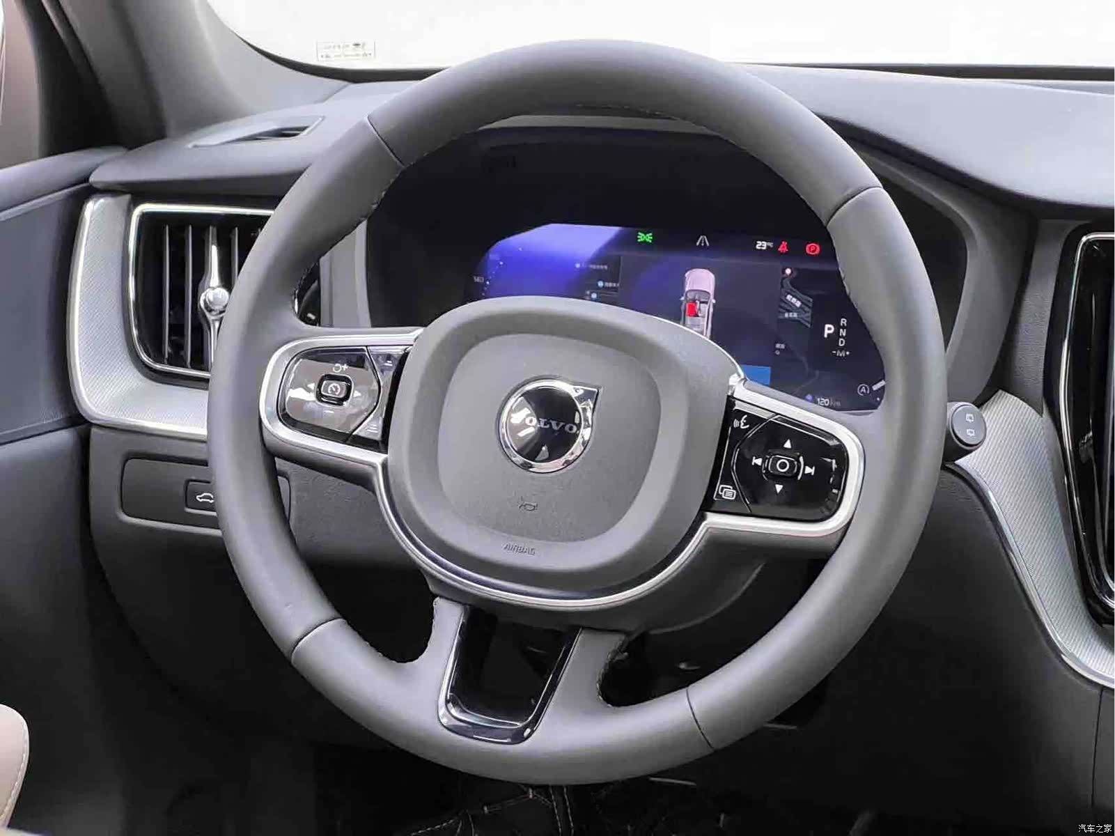 Volvo XC60, 2026 21