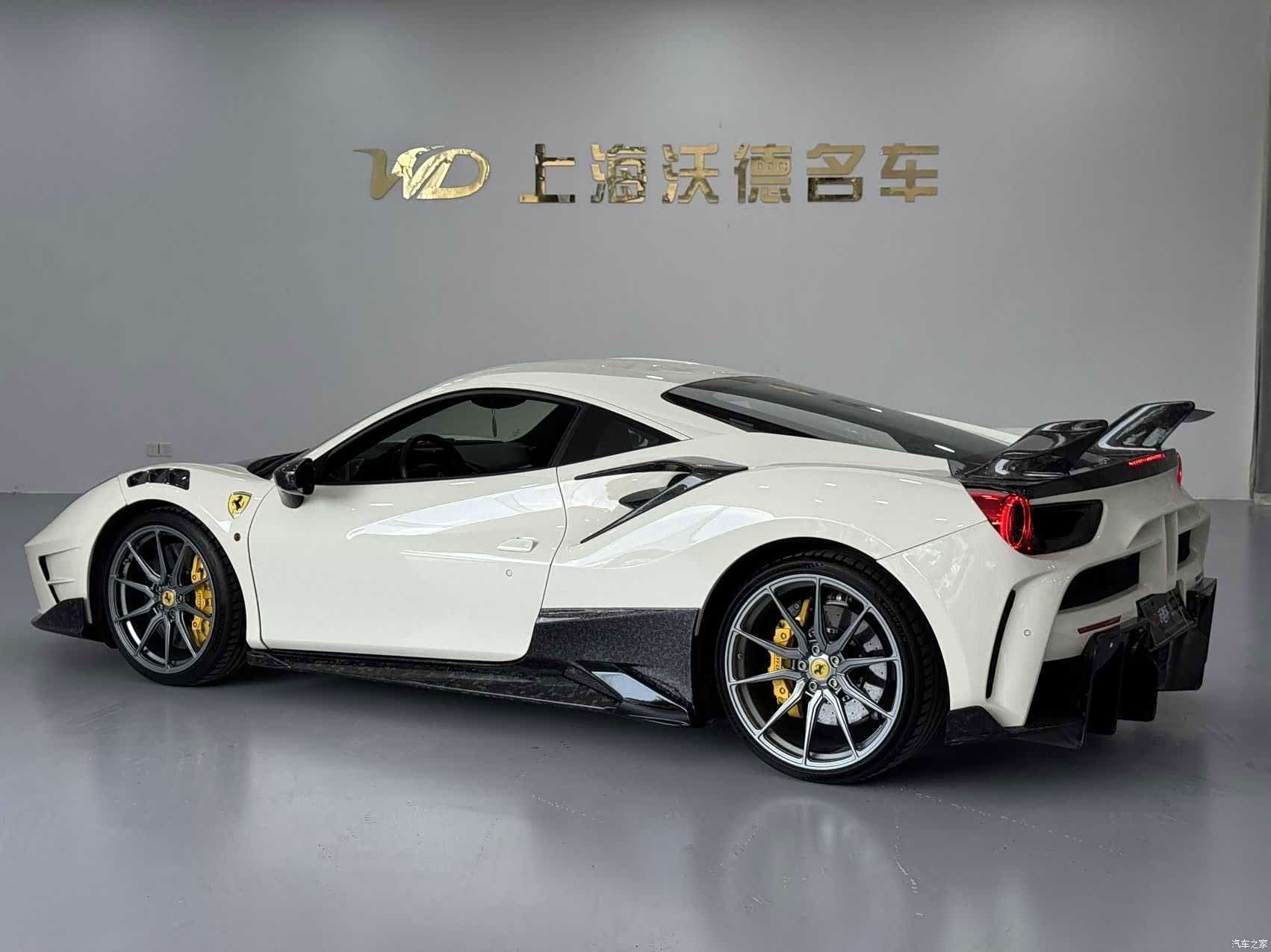 Ferrari 488, 2019 все фото