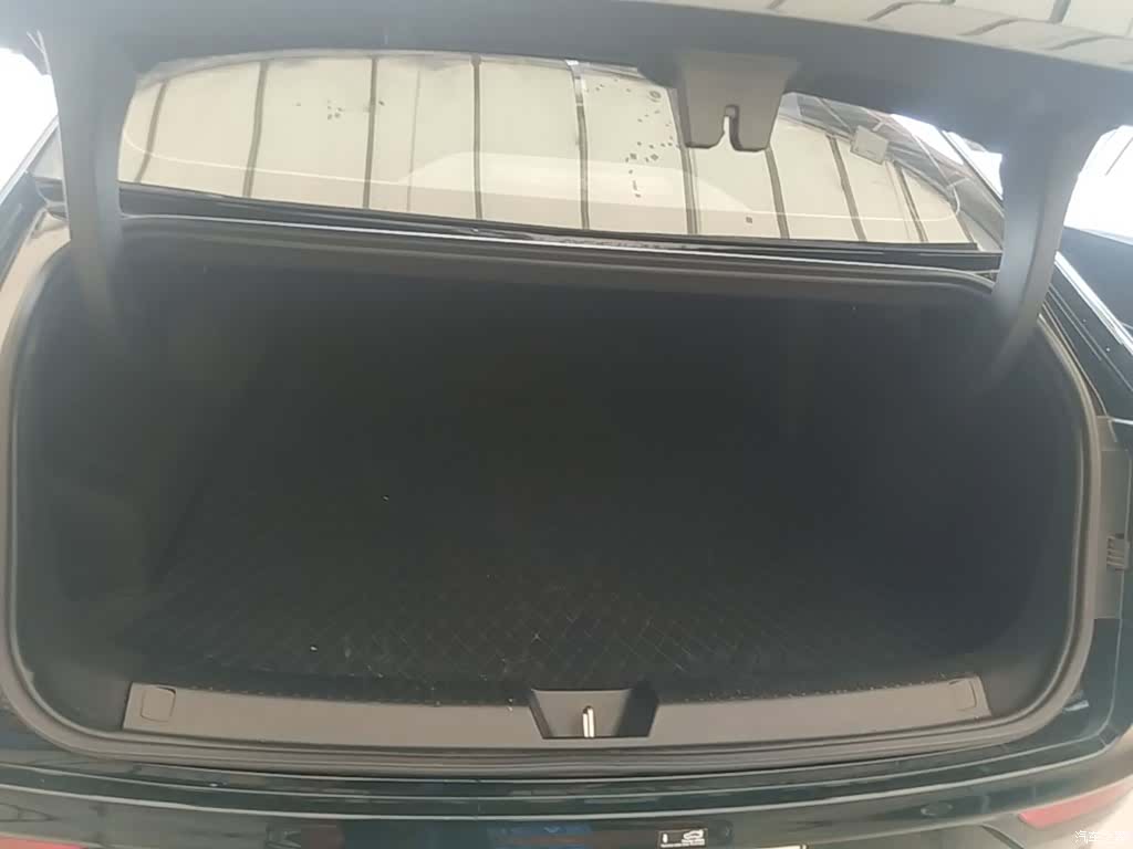 Wuling Starlight, 2026 19