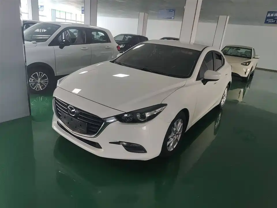 Mazda 3 Angkesaila