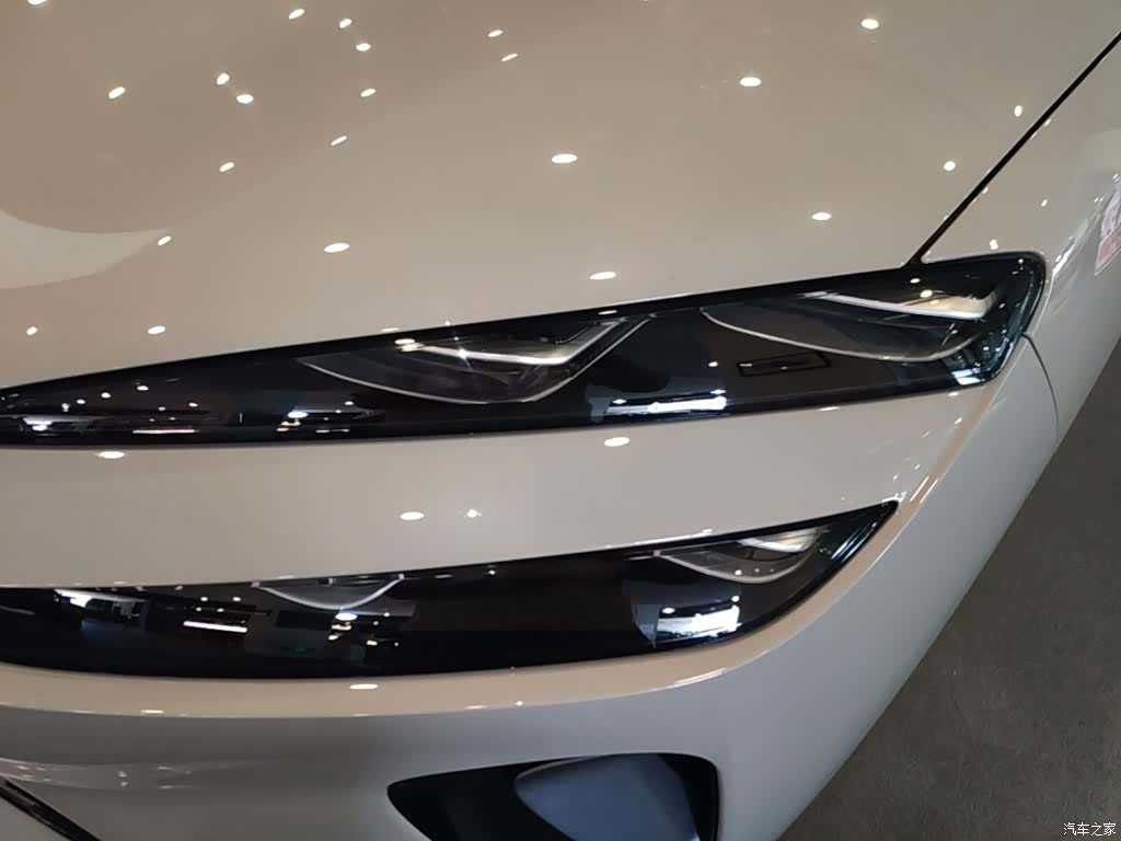 BYD HiAce, 2025 24