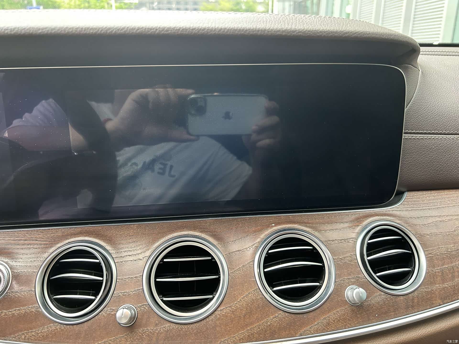Mercedes-Benz E-Class, 2020 13