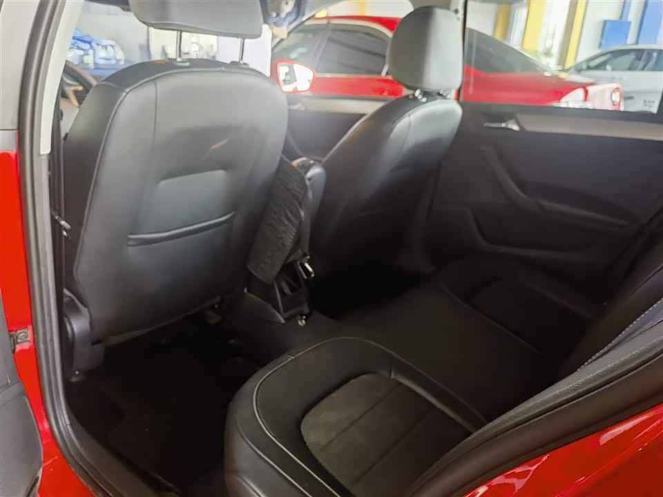 Skoda Xindong